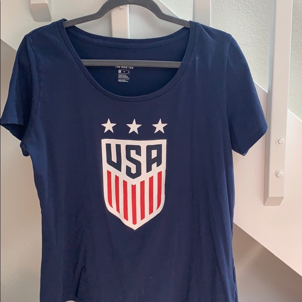 NIKE WOMENS USA TEAM SHIRT